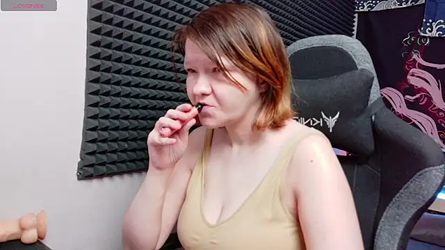 Nora lovvvv online show from February 8, 11:19 am