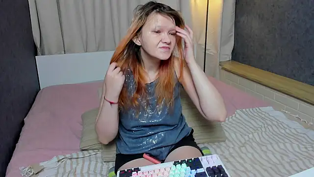 Nora lovvvv online show from September 20, 10:20 am