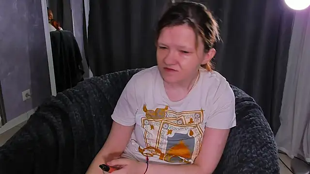 Nora lovvvv online show from September 14, 10:37 am