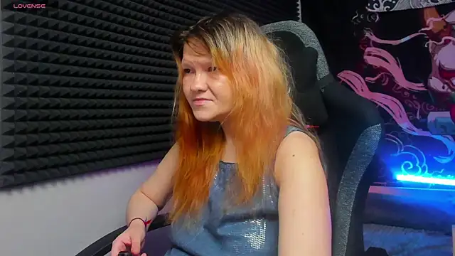 Nora lovvvv online show from September 25, 10:10 am