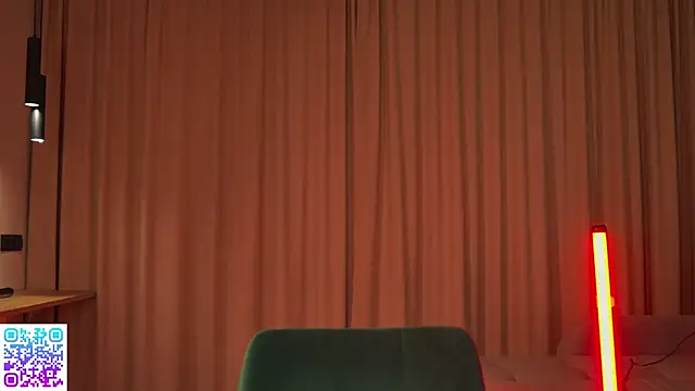 bunnyelfbri online show from September 11, 4:12 am