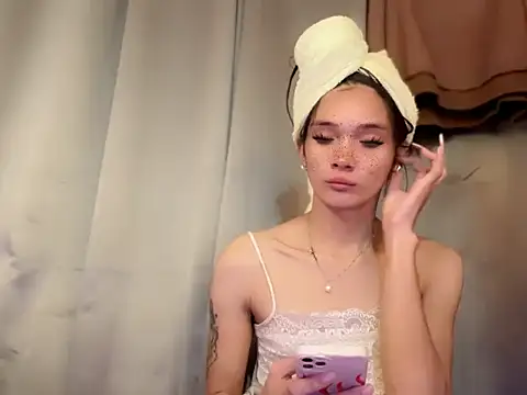 anastasia cums online show from October 28, 6:01 am