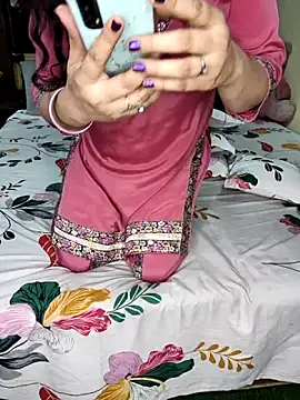 Snapshot of PRIYA_22 chatting on October 17, 2:30 pm PRIYA 22 online show from October 17, 2:30 pm