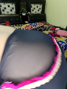 PRIYA 22 online show from November 22, 7:18 am