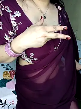 Snapshot of PRIYA_22 chatting on September 28, 2:07 am PRIYA 22 online show from September 28, 2:07 am