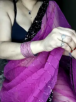 Snapshot of PRIYA_22 chatting on September 12, 6:29 pm PRIYA 22 online show from September 12, 6:29 pm