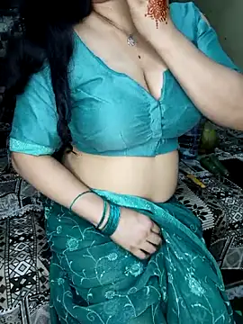 Snapshot of PRIYA_22 chatting on October 21, 12:48 pm PRIYA 22 online show from October 21, 12:48 pm