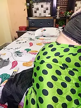 PRIYA 22 online show from April 2, 3:02 am