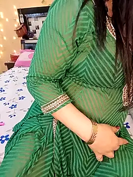 PRIYA 22 online show from March 11, 5:40 pm