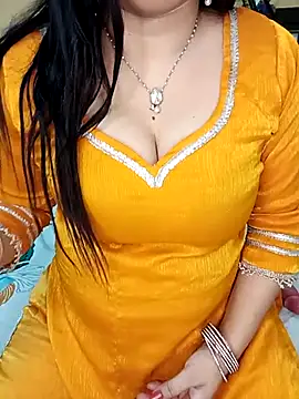 PRIYA 22 online show from May 31, 10:43 am