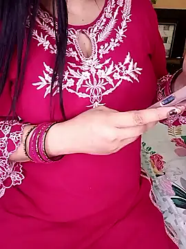 PRIYA 22 online show from May 13, 3:13 am