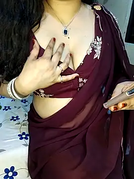 Snapshot of PRIYA_22 chatting on September 30, 1:28 pm PRIYA 22 online show from September 30, 1:28 pm