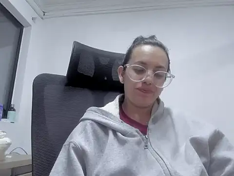 dalila macherano1 online show from October 10, 11:16 pm