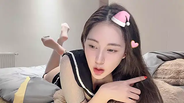 Aquarius-002 online show from January 10, 4:24 pm