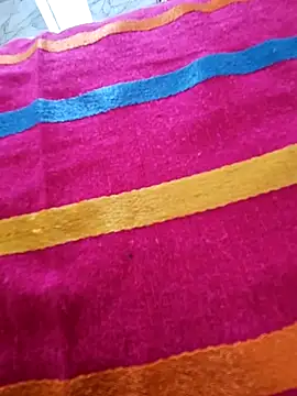 LundBoyram online show from November 1, 7:46 am