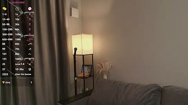 Snapshot of Only_KiraRi chatting on September 23, 3:19 pm Only KiraRi online show from September 23, 3:19 pm