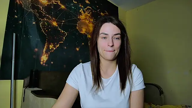 MandiBrooks online show from February 8, 8:17 pm