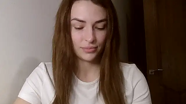 MandiBrooks online show from November 28, 7:36 pm