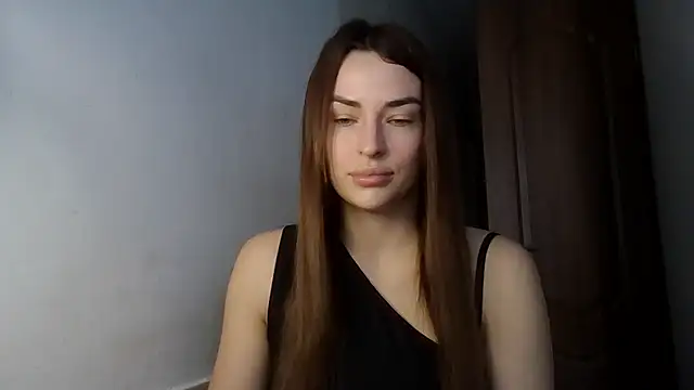 MandiBrooks online show from November 3, 11:58 am