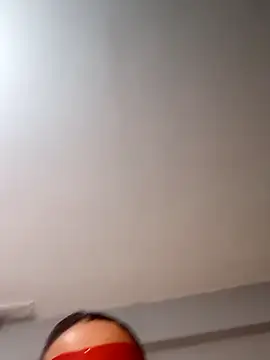 Snapshot of Maskelihatun chatting on December 14, 1:49 pm Maskelihatun online show from December 14, 1:49 pm