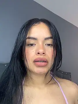 Melissa coch online show from May 6, 3:49 pm
