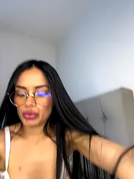 Melissa coch online show from November 5, 4:43 pm