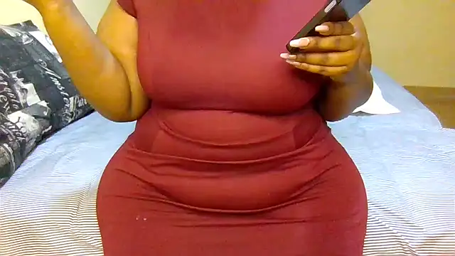 Snapshot of ThickByNature chatting on October 13, 5:36 pm ThickByNature online show from October 13, 5:36 pm
