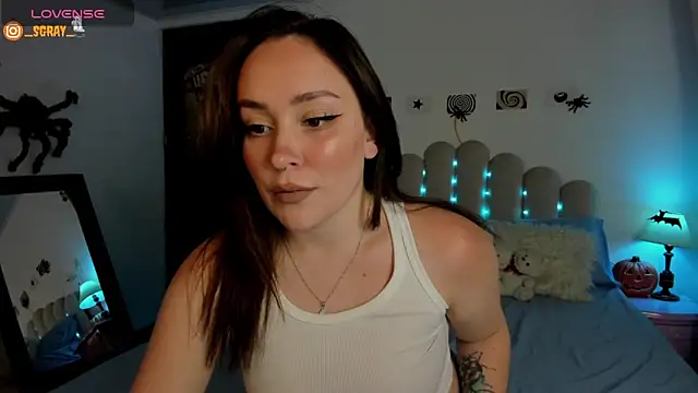 Snapshot of sofi_graay chatting on October 9, 9:37 pm sofi graay online show from October 9, 9:37 pm