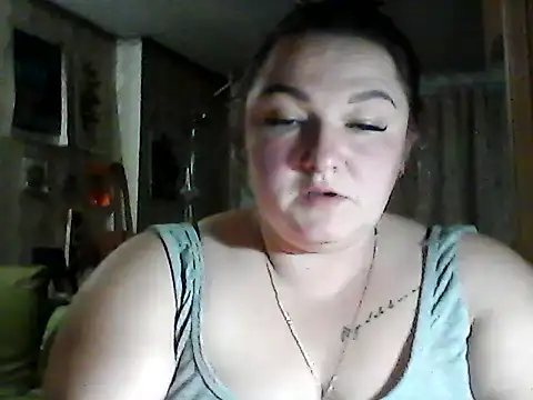 Snapshot of AngelQSky chatting on November 21, 4:39 pm AngelQSky online show from November 21, 4:39 pm