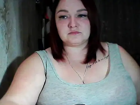 Snapshot of AngelQSky chatting on November 9, 6:45 pm AngelQSky online show from November 9, 6:45 pm