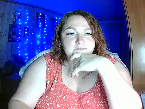 Snapshot of AngelQSky chatting on June 16, 7:58 pm AngelQSky online show from June 16, 7:58 pm
