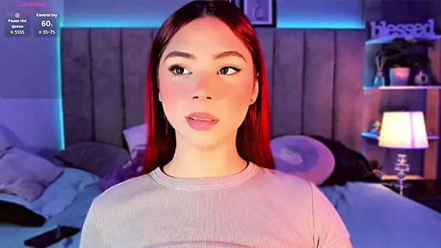 Snapshot of Arianna_Ponce chatting on October 3, 5:53 am Arianna Ponce online show from October 3, 5:53 am