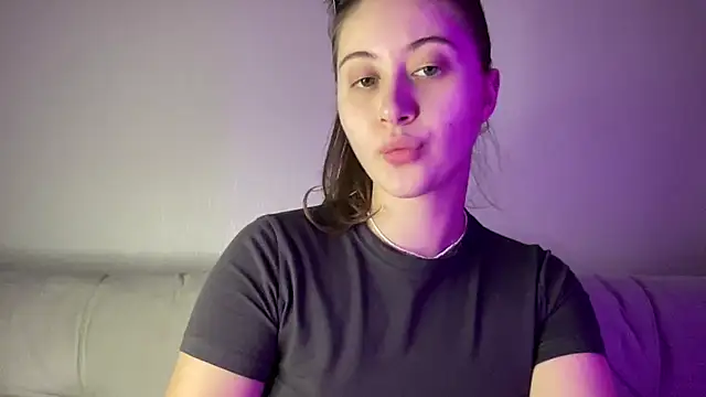 StellarAlice online show from February 8, 5:43 pm