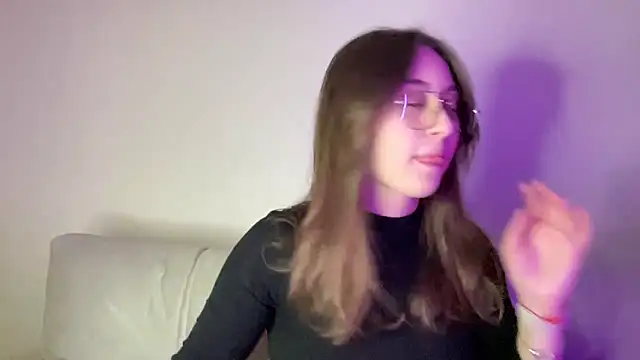 StellarAlice online show from February 24, 9:04 pm