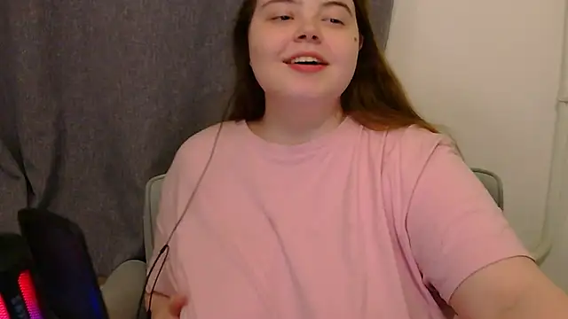 brattyprincessemma online show from October 28, 7:24 pm