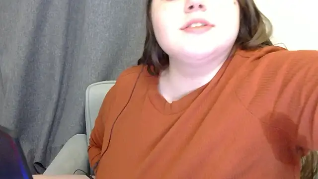 brattyprincessemma online show from February 21, 5:15 pm