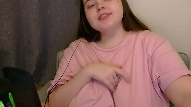 brattyprincessemma online show from December 3, 6:29 pm