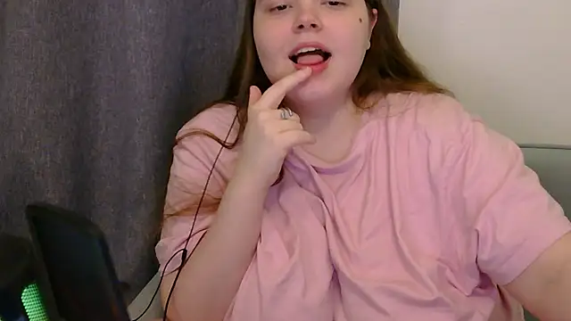 brattyprincessemma online show from November 22, 6:40 pm