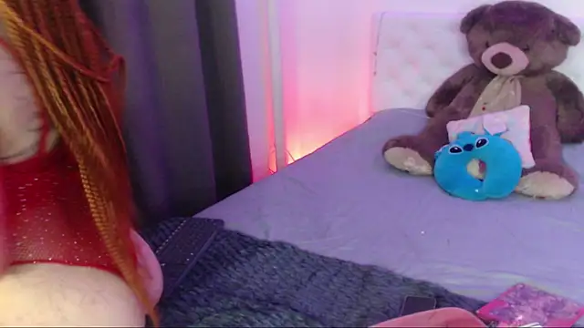 Snapshot of kylie444_ chatting on December 15, 8:36 pm kylie444 online show from December 15, 8:36 pm