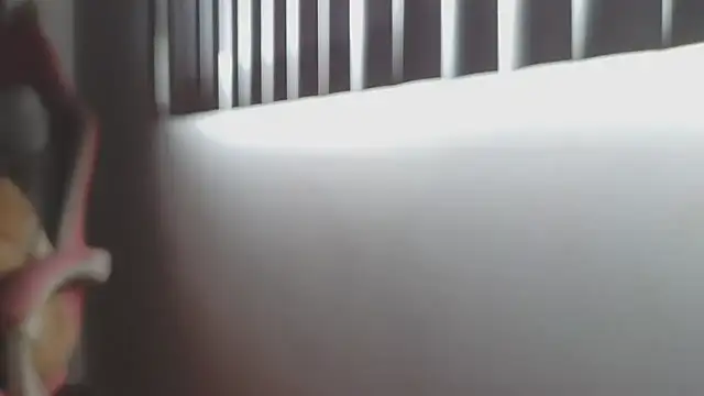 Crystal Star  online show from October 28, 1:21 pm