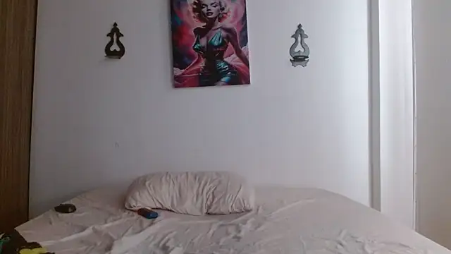 Snapshot of Crystal_Star_ chatting on June 21, 7:41 pm Crystal Star online show from June 21, 7:41 pm