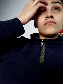 Crystal Star  online show from November 26, 6:24 am