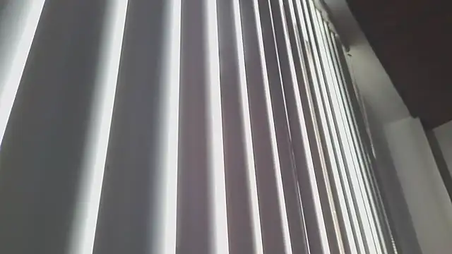 Crystal Star  online show from October 20, 1:22 pm