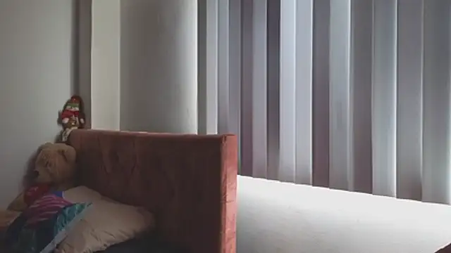 Crystal Star  online show from November 24, 3:23 pm