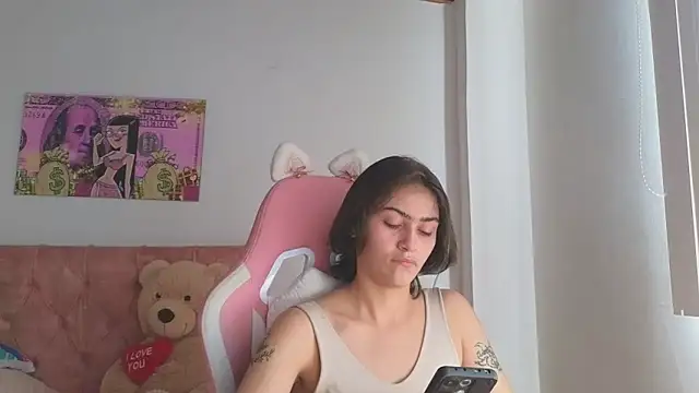 Crystal Star  online show from November 22, 3:00 pm