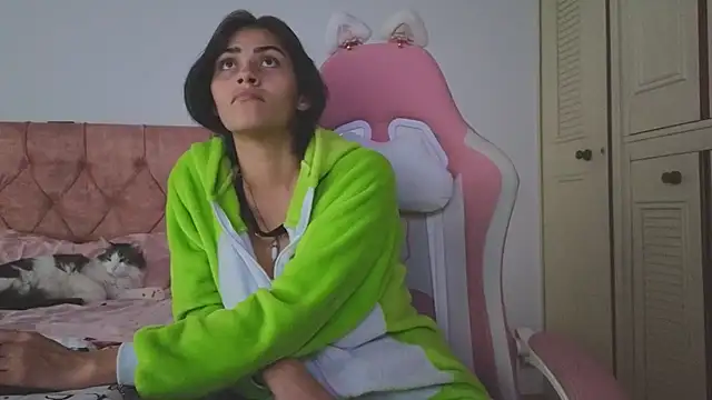 Crystal Star  online show from September 30, 7:20 pm