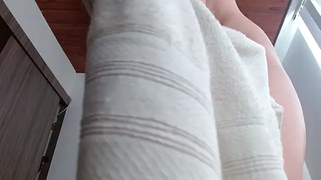 Crystal Star  online show from February 20, 6:10 pm