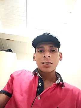alex colombiano online show from October 15, 7:44 pm
