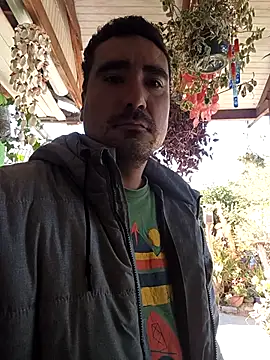 Snapshot of Eduar666 chatting on April 27, 2:15 pm Eduar666 online show from April 27, 2:15 pm
