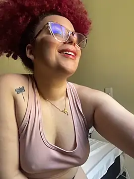 Enyagleam  online show from November 16, 8:13 pm